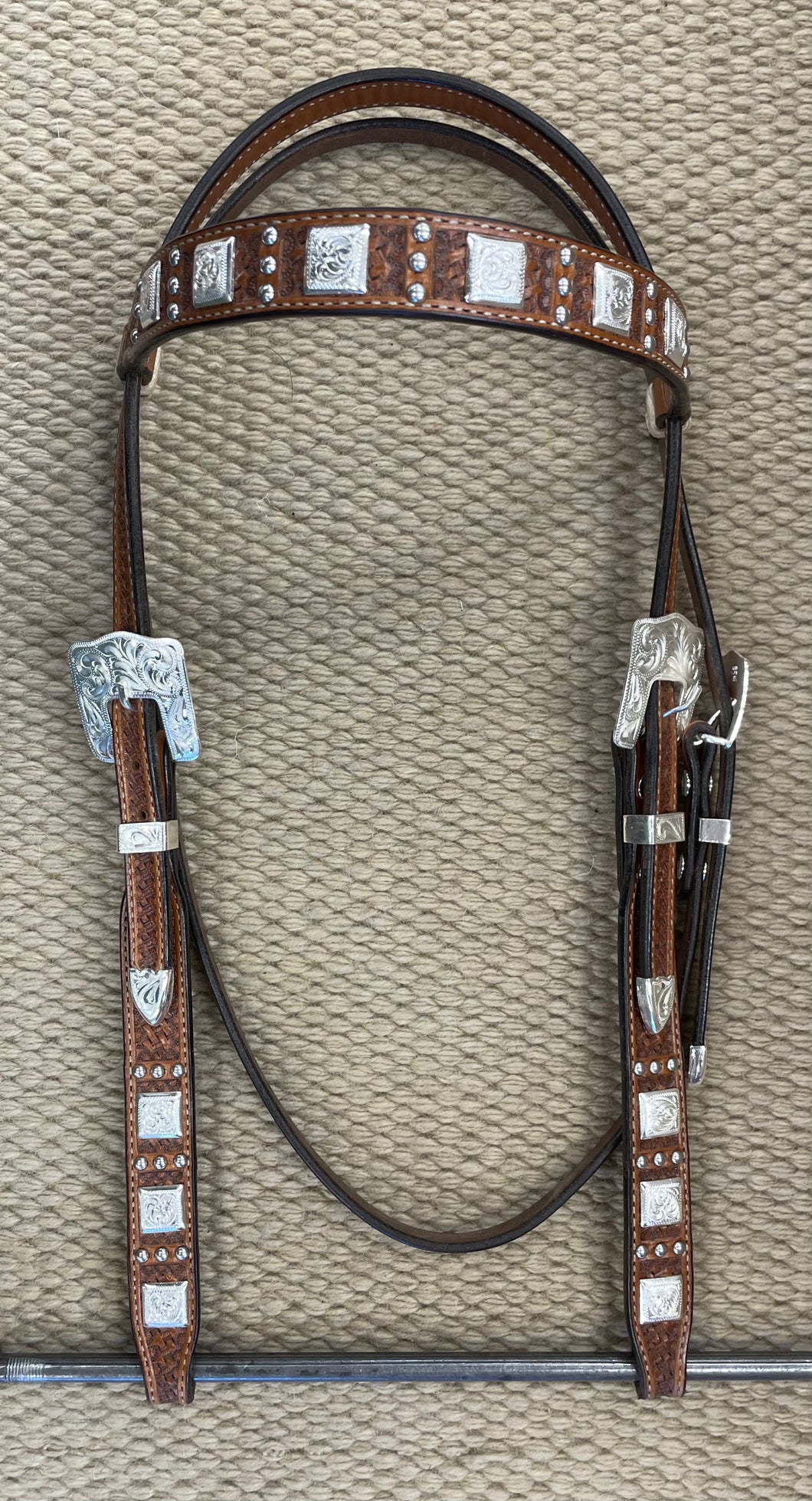 Headstall - HS36 - Basket Antique w/ Three Spots Pattern and Square Conchos