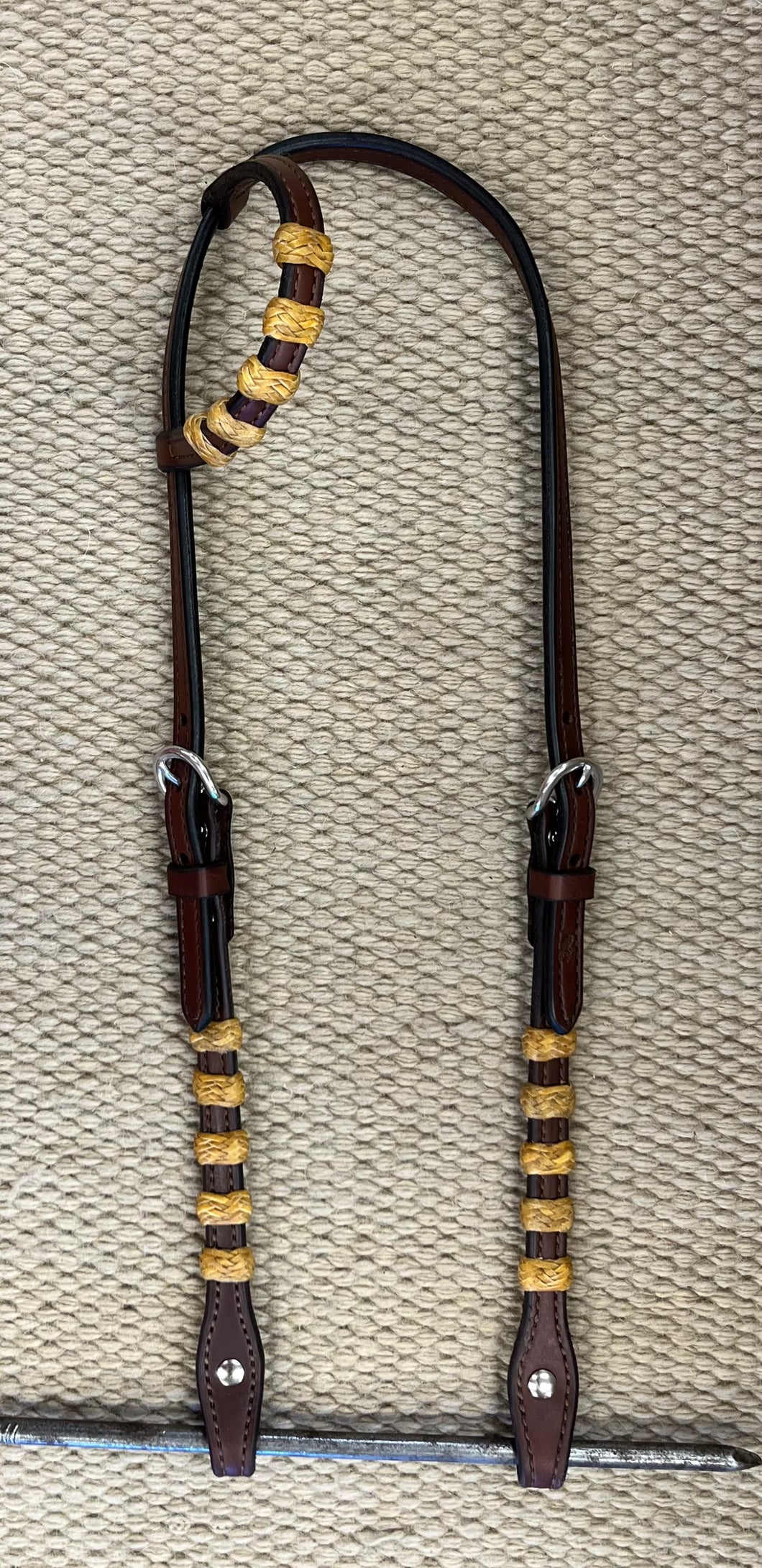 Headstall - HS321 - Dark Brown Oiled Single Ear w/ Rawhide Knots
