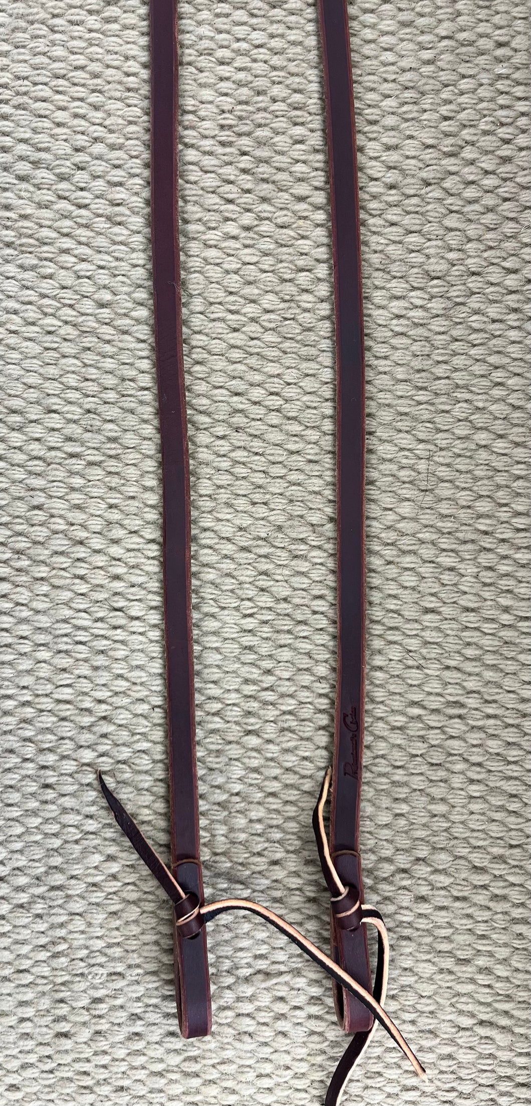 Closed Reins - CR42 - 1/2