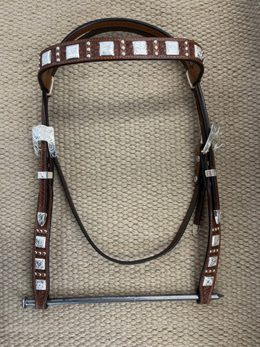 Headstall-HS36-Basket Antique W/Three Spots Pattern Square Conchos