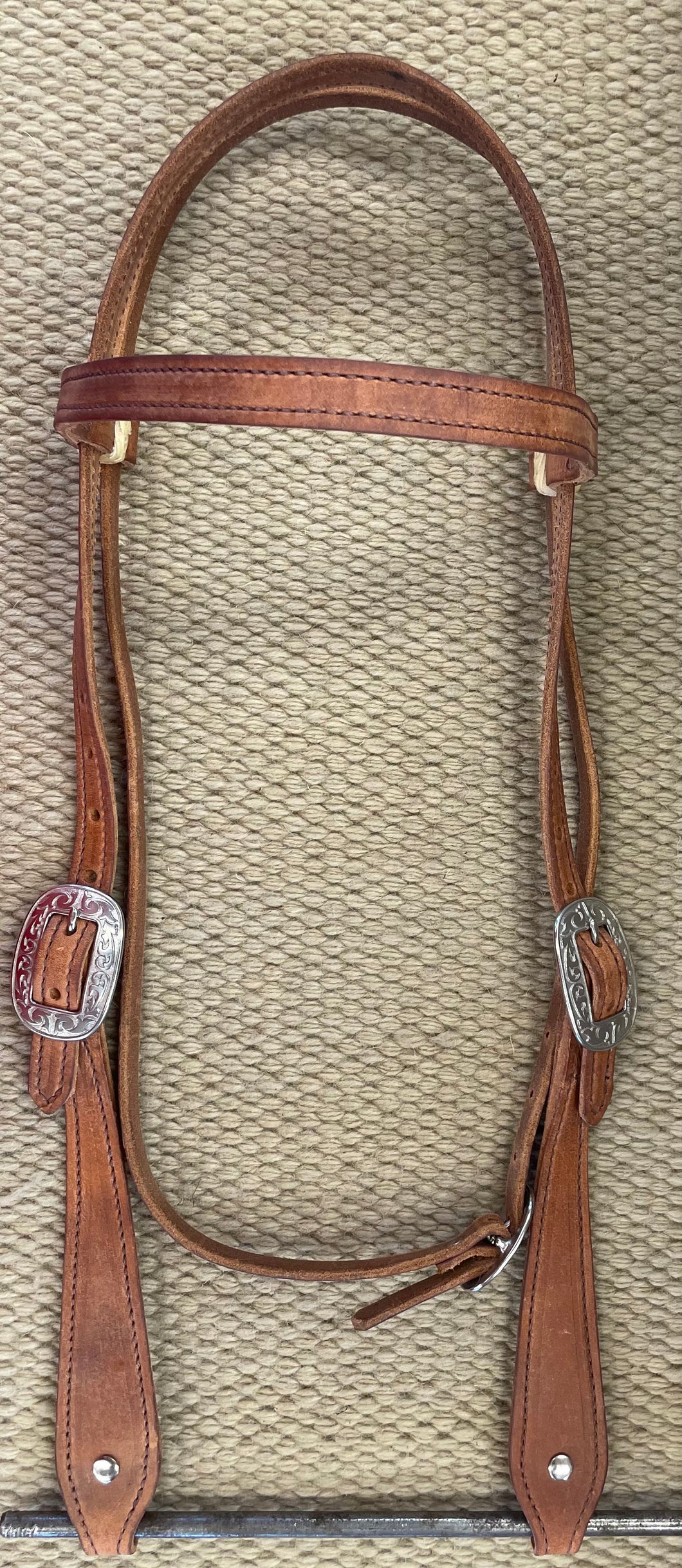 Headstall - HS291 -  5/8” Cowboy Teardrop Browband w/ Horseshoe Buckles Large