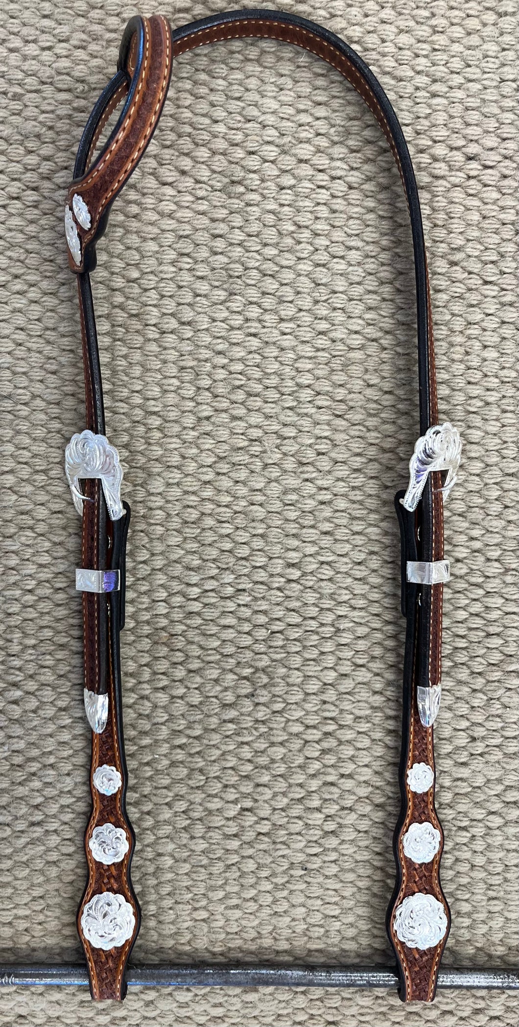 Headstall - HS326 - 5/8” Sierra Way Sliding Ear Basket Antiqued w/ Silver Plated Trim