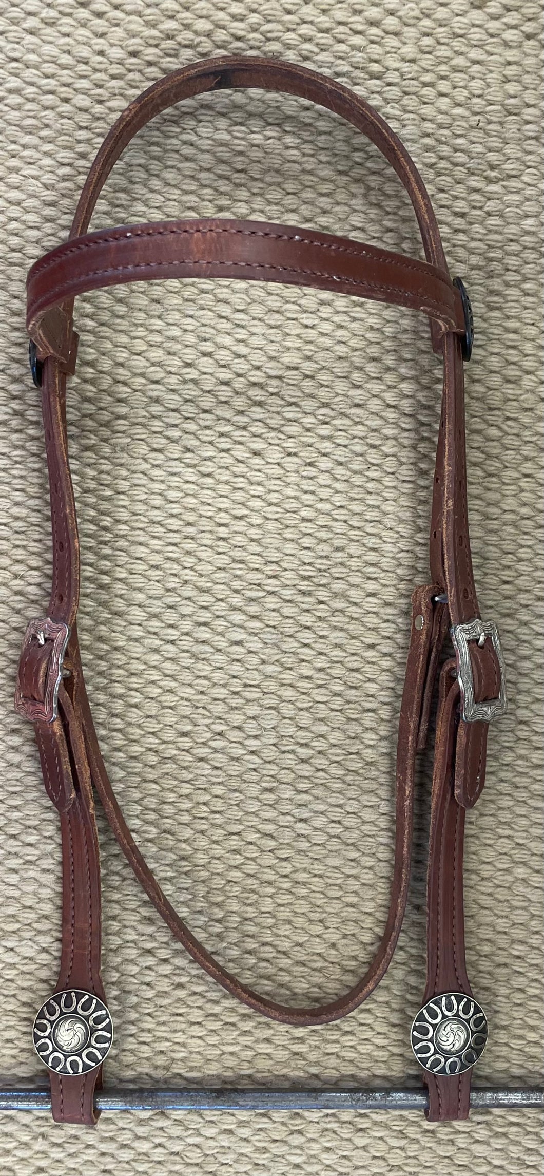 Headstall - HS288 - 3/4” Harness Brow Band Regular w/ Horseshoe Conchos