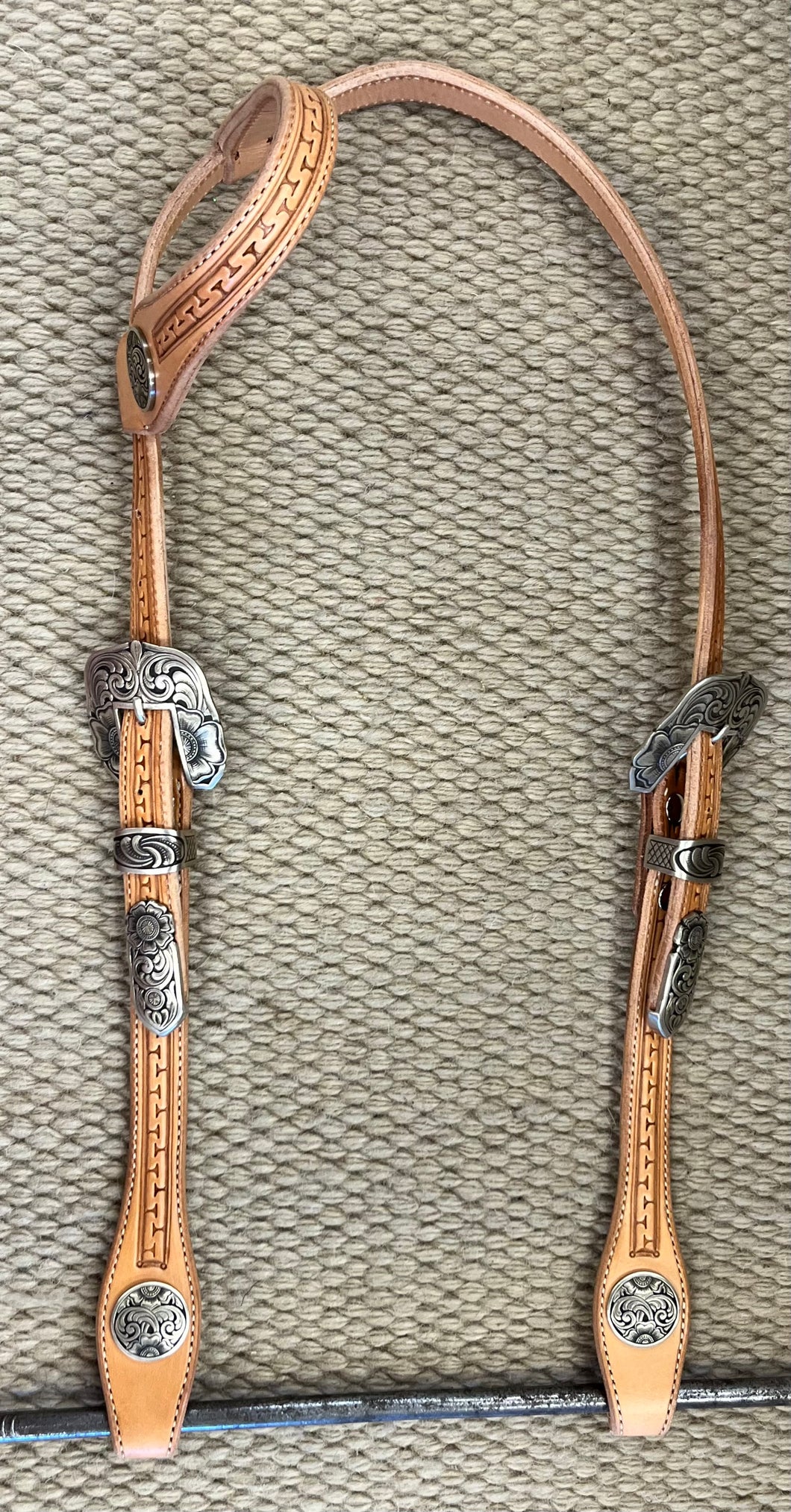 Headstall - HS313- Tony Pedrini Light Single Ear Carlos Border w/ Mincer Silver
