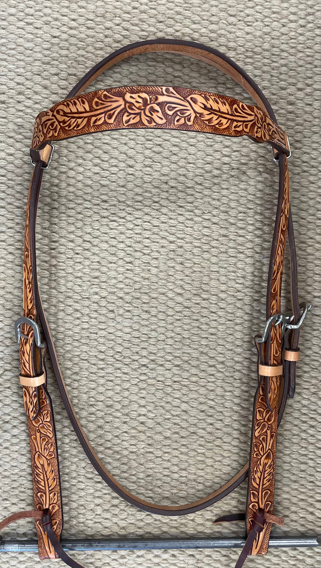Headstall - HS168 - Cashell Antiqued Leaf Browband
