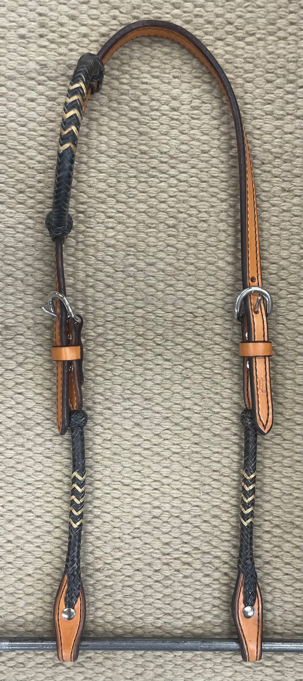 Headstall - HS233 - Light Brown Single Ear w/ Black Rawhide