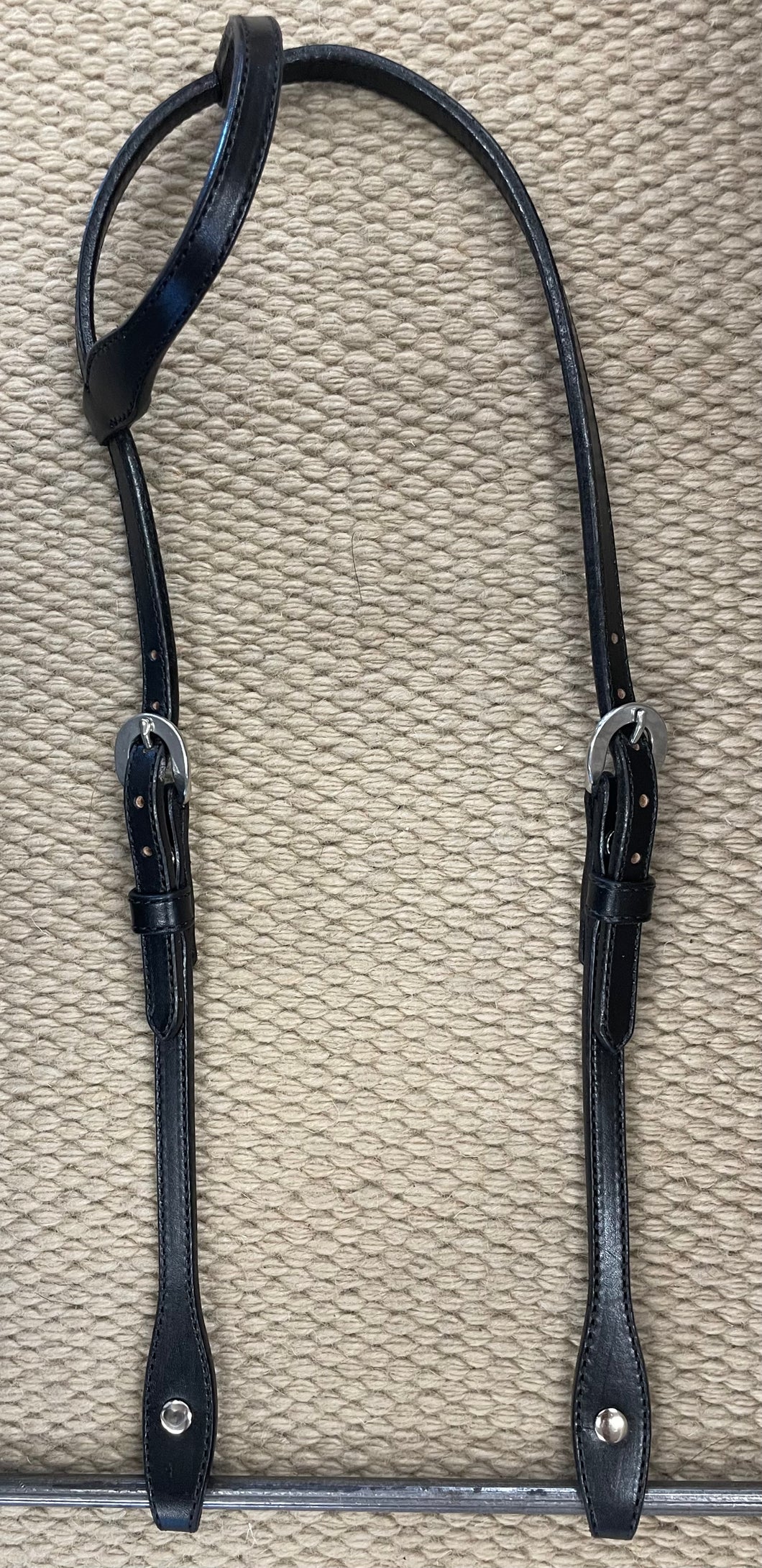 Headstall - HS157 - Full Sliding Ear w/ Shaped Cheeks Plain Black