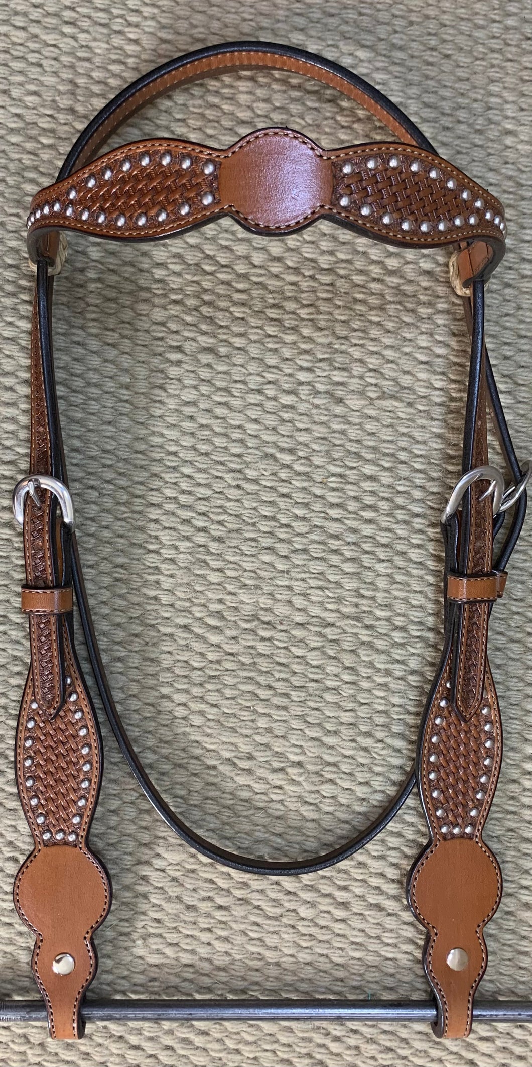 Headstall - HS122 - Basket Antiqued w/ Spots and Rawhide Loops