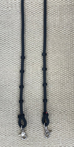 Closed Reins - CR45 - 16 Plait Black Poly Yacht w/ Snaps 10'