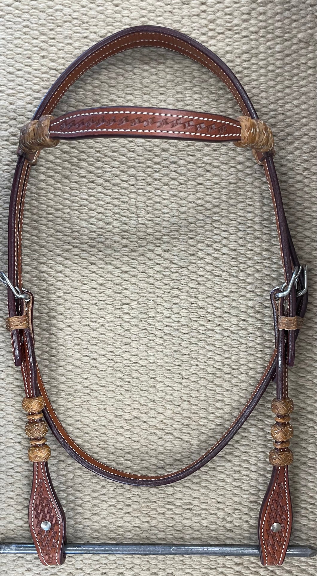 Headstall - HS196 - Basket Medium Oil Browband w/ Rawhide Knots